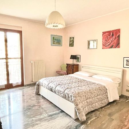 Ferienwohnung La Vie En Rose Mattinata Exterior foto