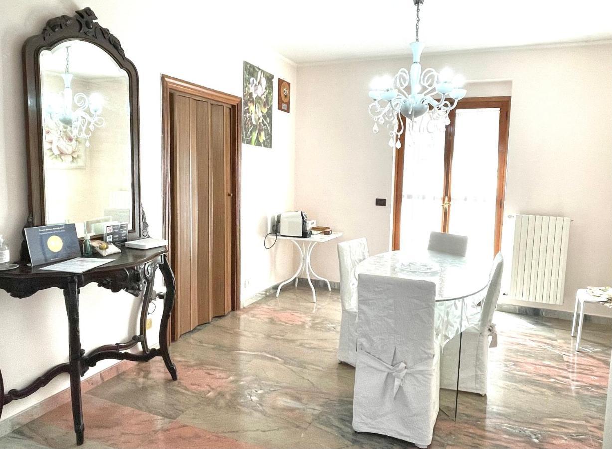 Ferienwohnung La Vie En Rose Mattinata Exterior foto