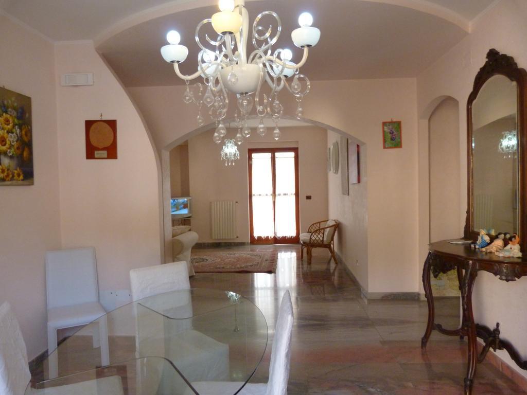 Ferienwohnung La Vie En Rose Mattinata Exterior foto
